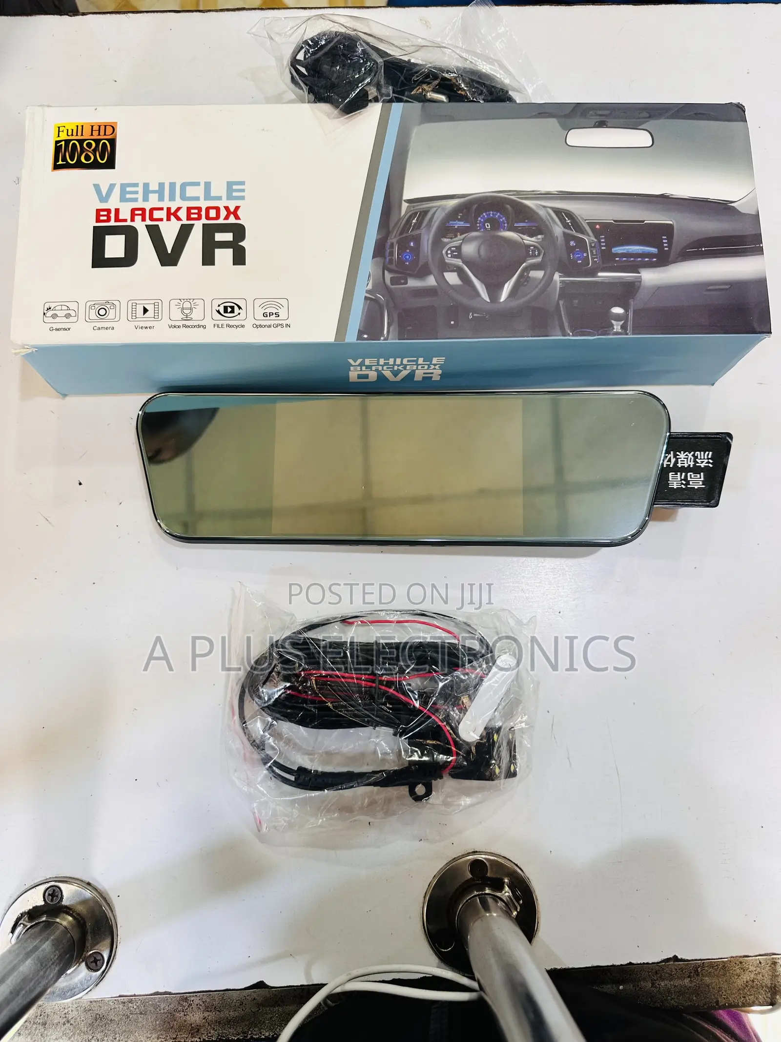 702 2 Way Rear Mirror Dash Camera 5 Inch Screen Dual Lens