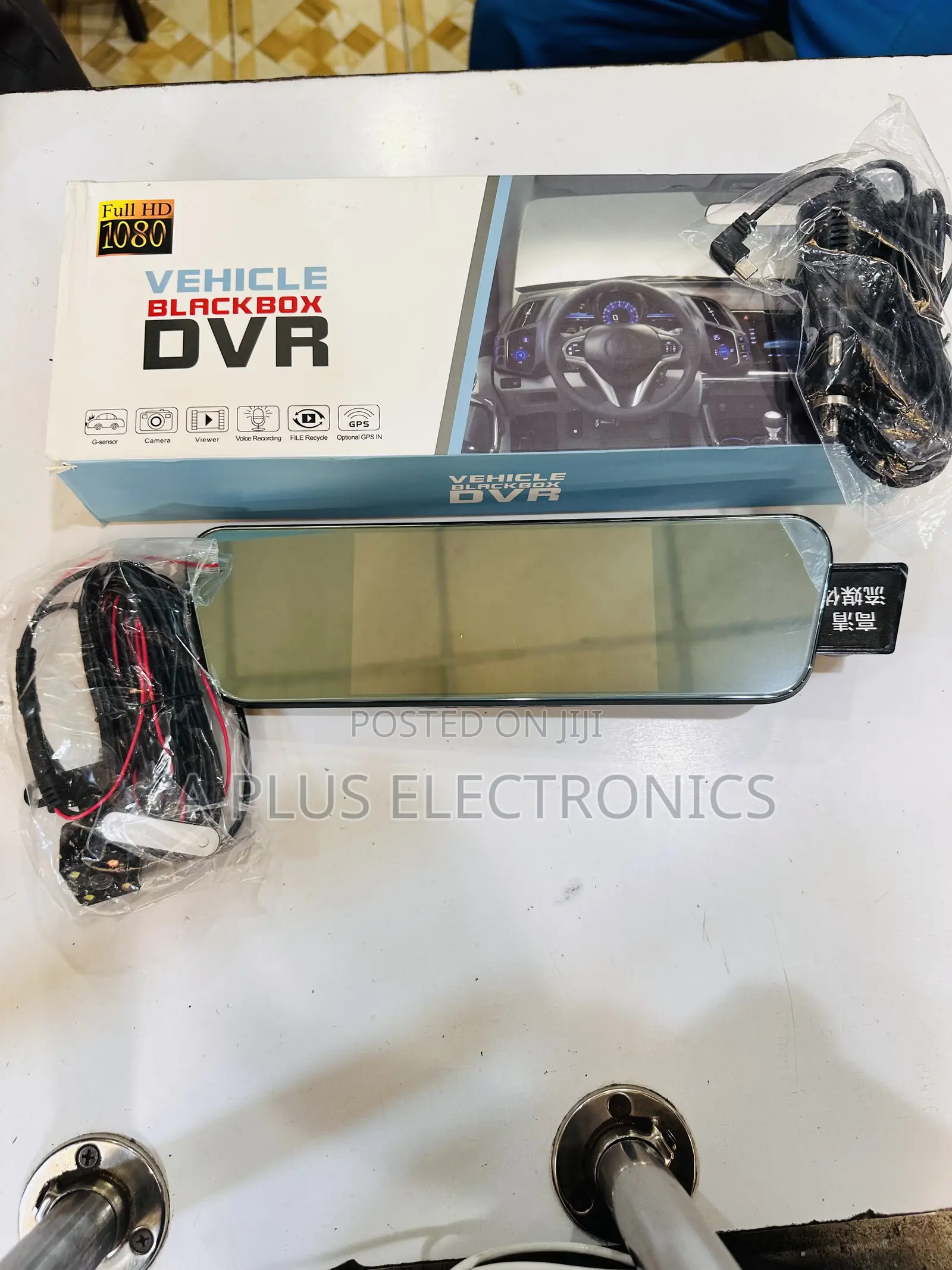 702 2 Way Rear Mirror Dash Camera 5 Inch Screen Easy Install