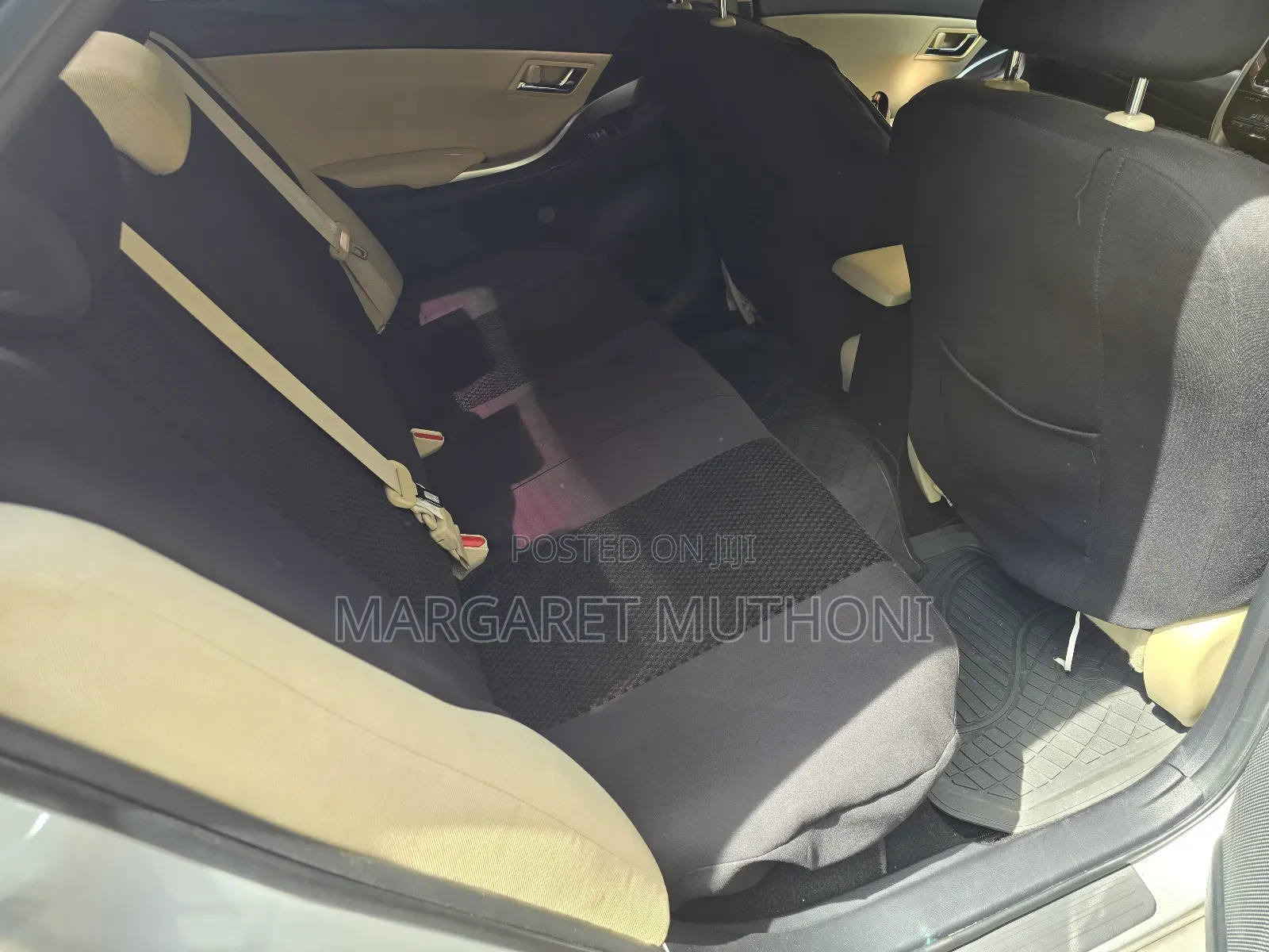 Toyota Premio 2017 Silver