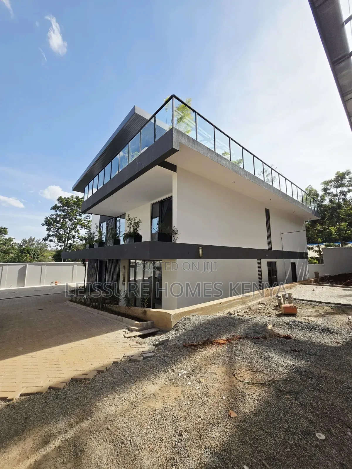 5bdrm Villa in Lavington for sale
