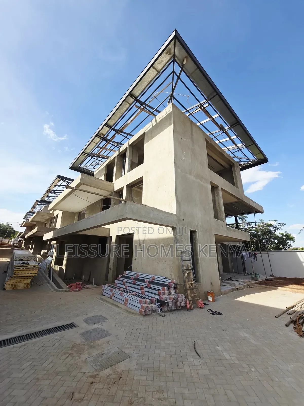 5bdrm Villa in Lavington for sale