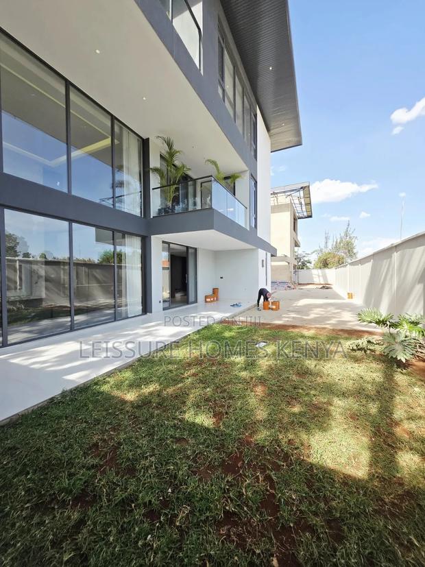 5bdrm Villa in Lavington for sale - thumbnail 10