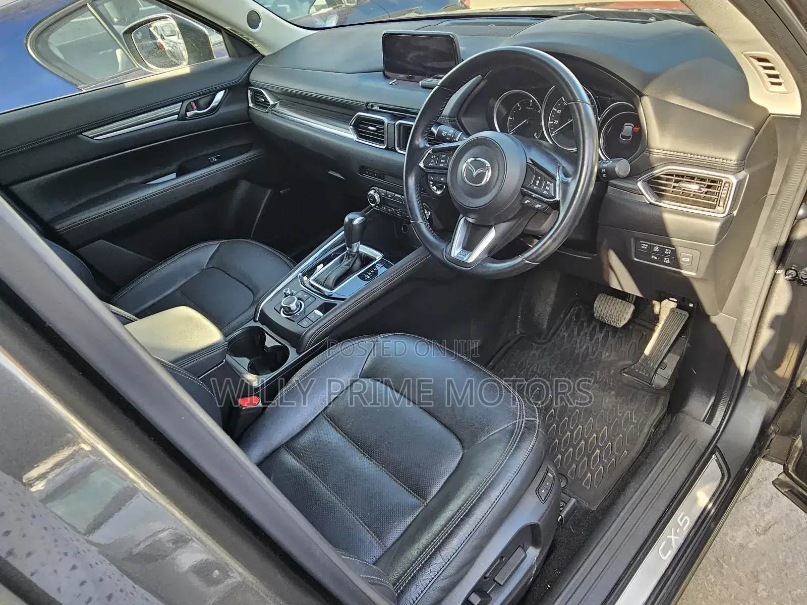 Mazda CX-5 2.2 Diesel FWD 2019 Gray