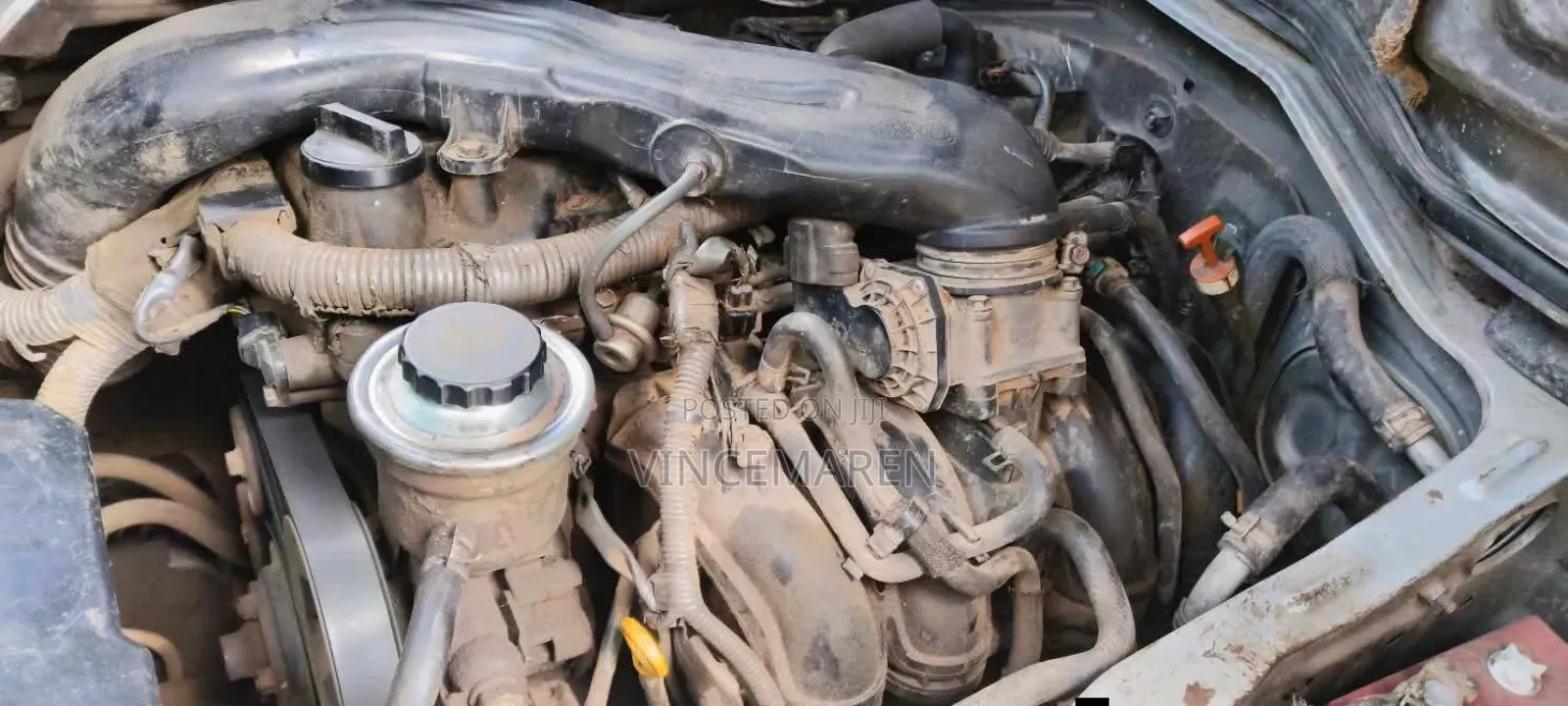 Toyota HiAce 2012 Silver