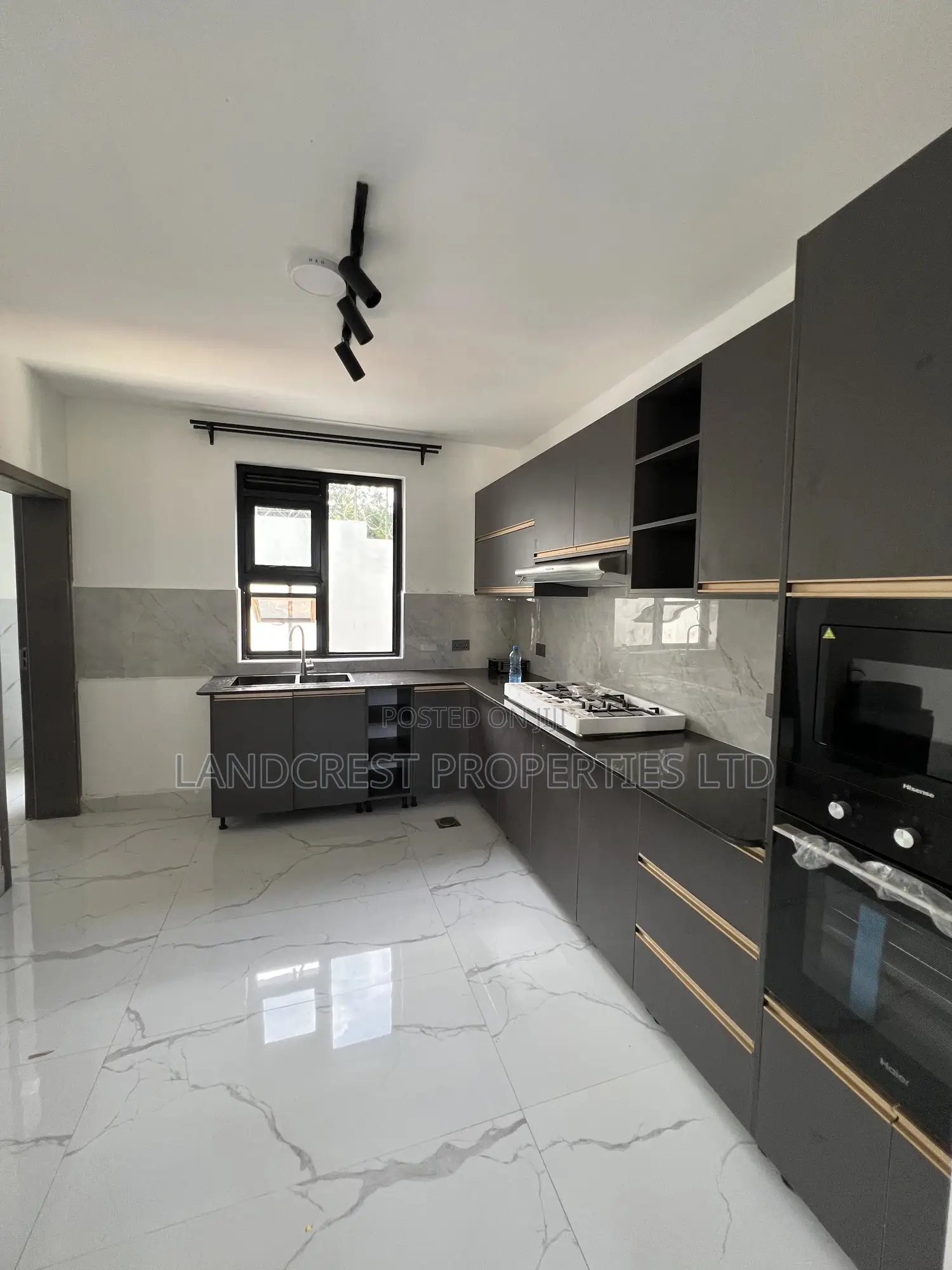 5bdrm Maisonette in Ruiru for sale