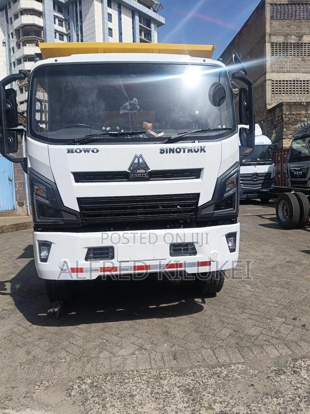 Howo220hp Brand New Zero Milleage - main view