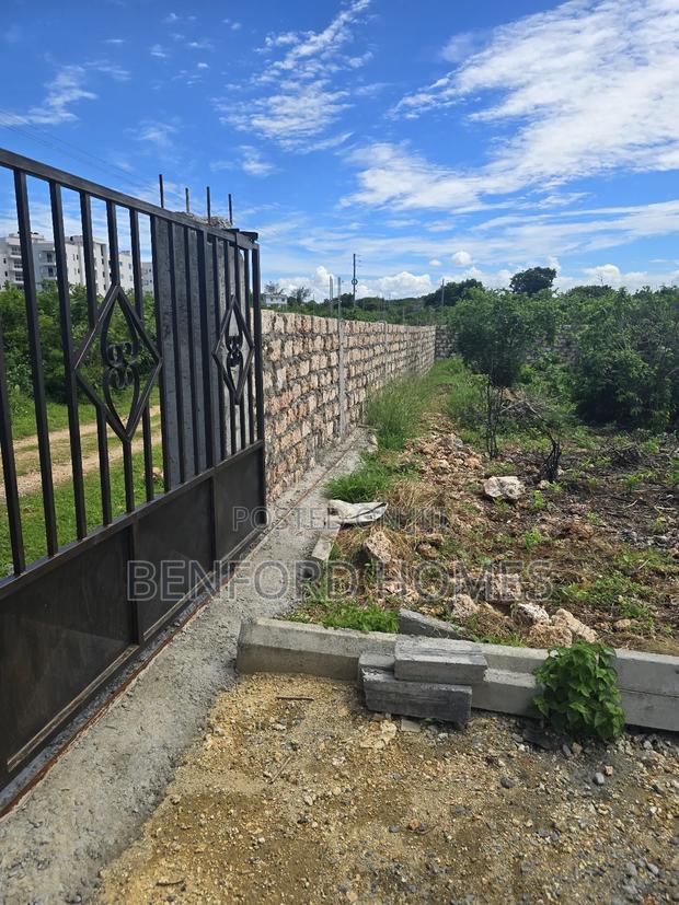 Quarter Acre Piece of Land on Sale Shanzu Near Kilua Resort. - thumbnail 5