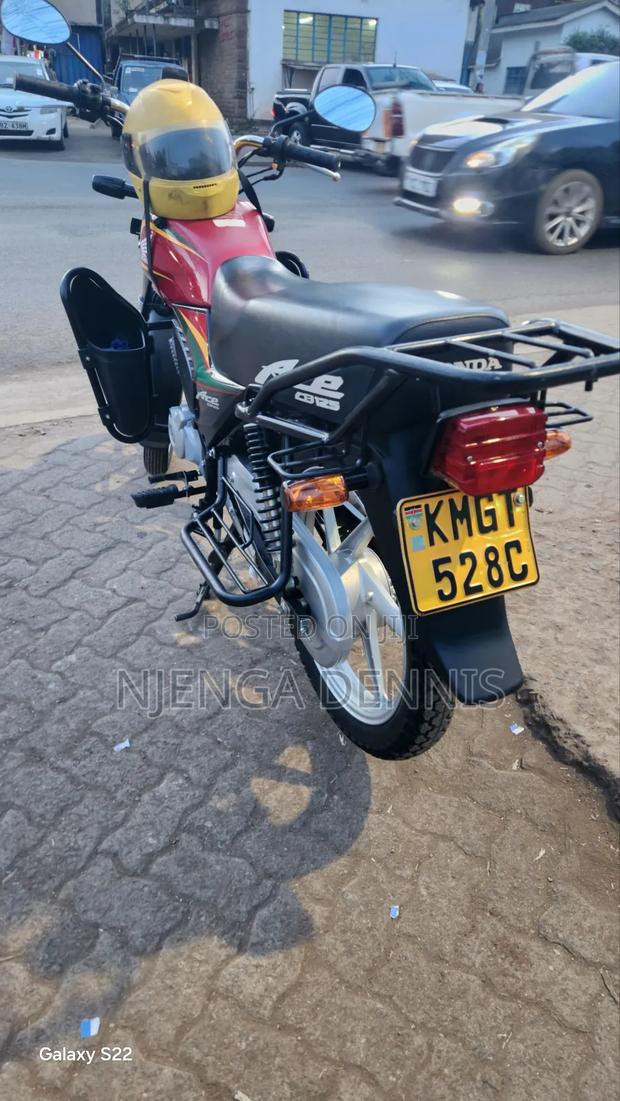 Honda CB 2025 Red - thumbnail 10