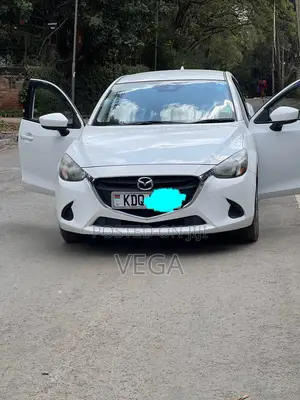 Mazda Demio 2018 White