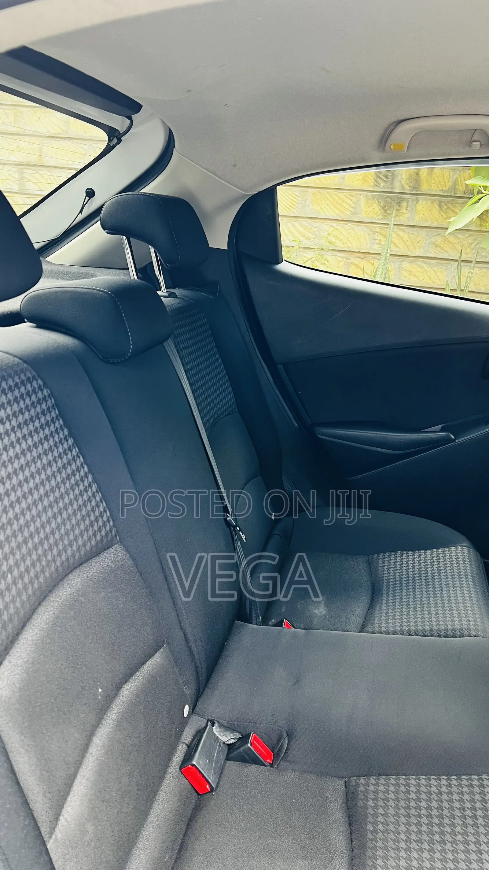 Mazda Demio 2018 White
