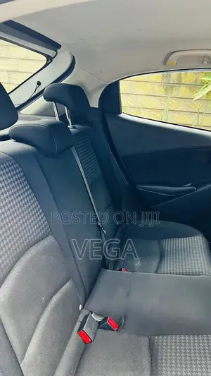 Mazda Demio 2018 White
