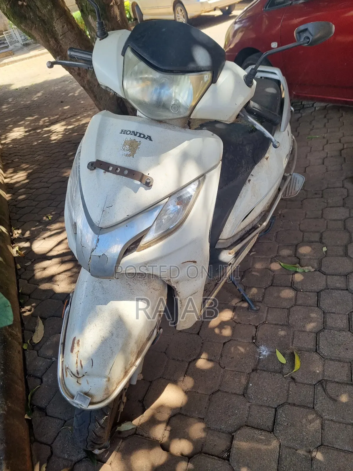 TVS XL 100 2012 White