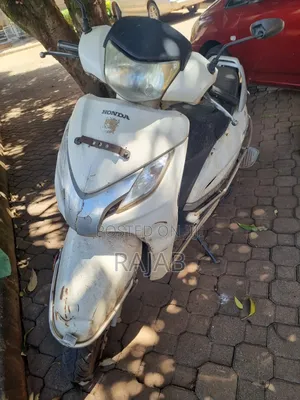 TVS XL 100 2012 White