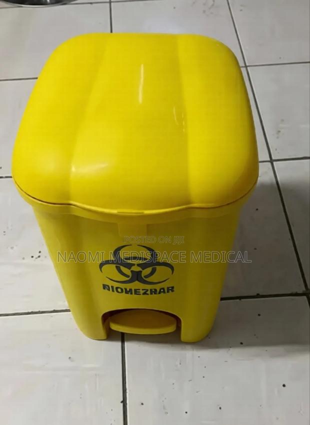 Yellow 18l Biohazard Waste Bin - main view