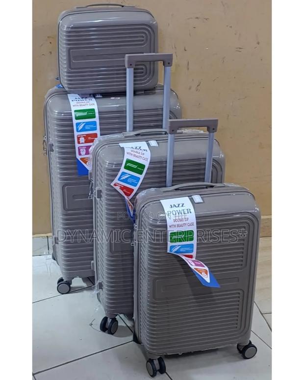 4 in 1 Luxurious Unbreakable Suitcase - thumbnail 3