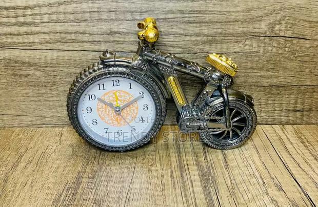 Crafted Alarm Clock - main view