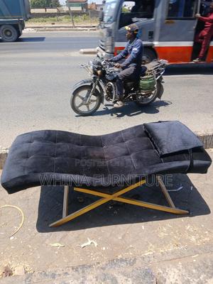 Eyebrow Bed - thumbnail 2