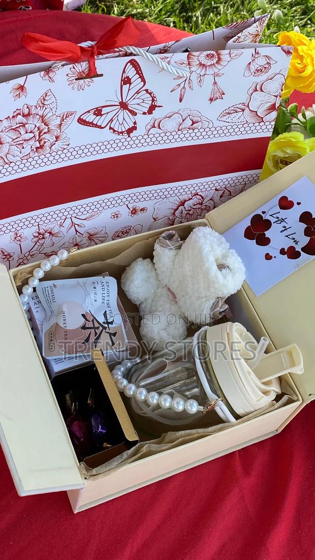 Valentines Ladies Gift Set - thumbnail 3