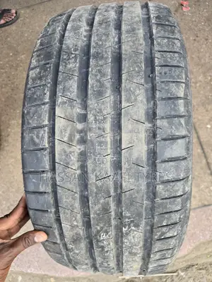 285/45r19 Dovroad Tyre