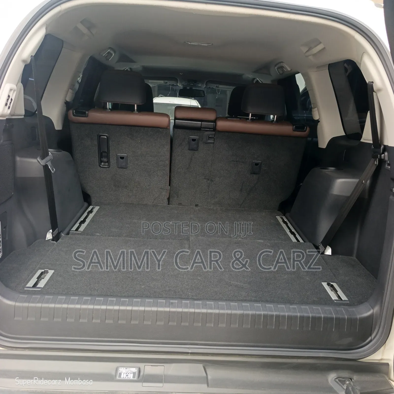 Toyota Land Cruiser Prado 2.7 2017 White