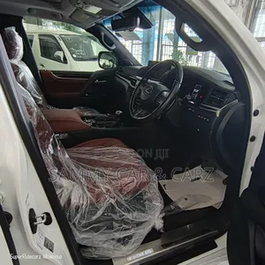 Lexus LX 570 AWD 2020 White