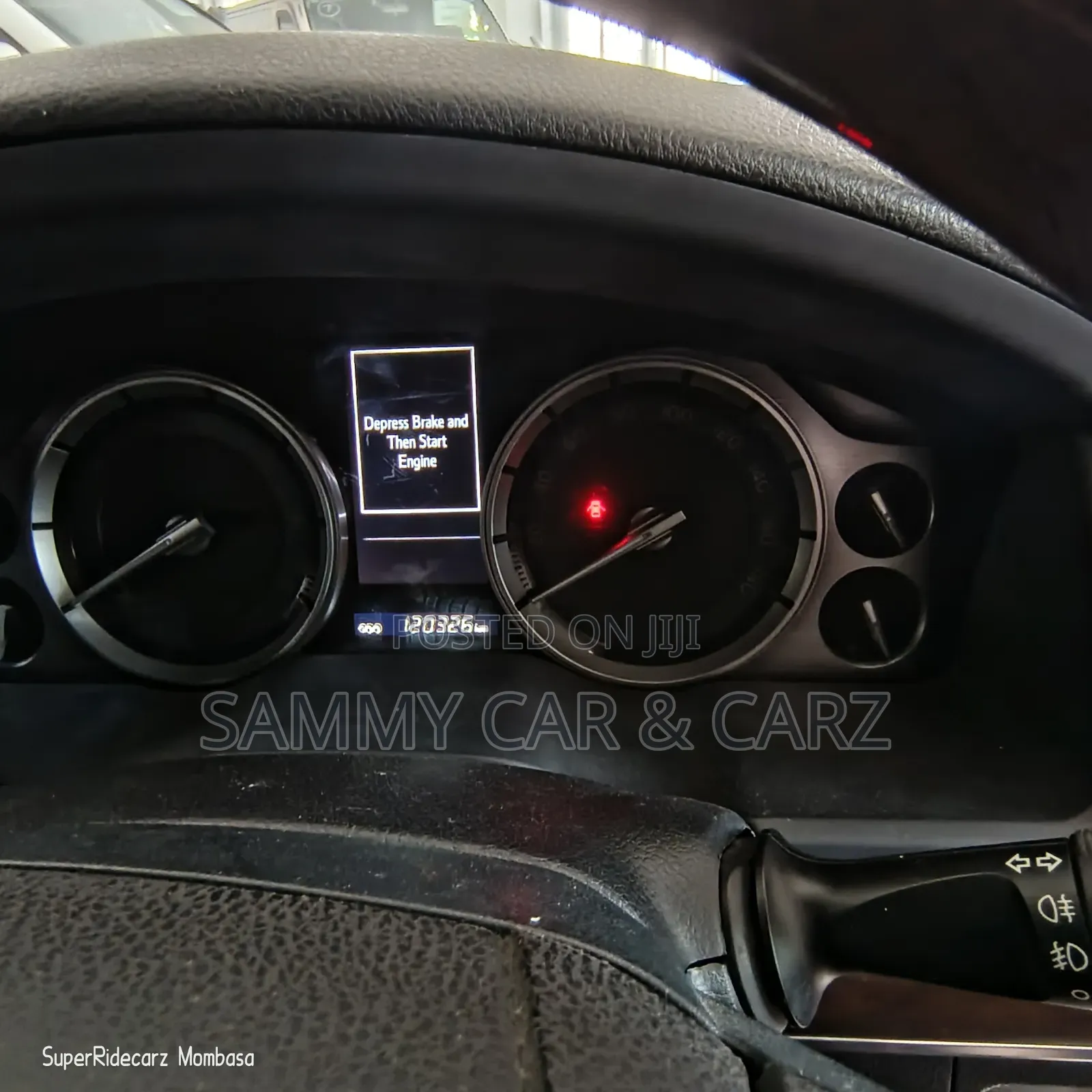 Toyota Land Cruiser 4.6 V8 ZX 2019 White