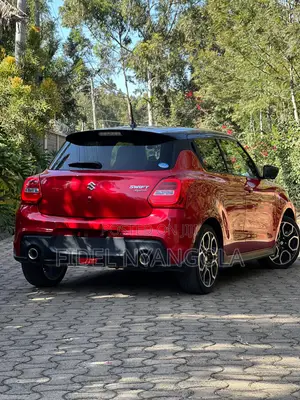 Suzuki Swift 2020 Red