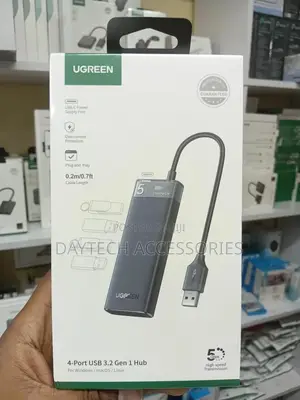 This Is a Ugreen Cm653 (15548) 4-Port Usb 3.2 Gen 1 Hub in Grey.