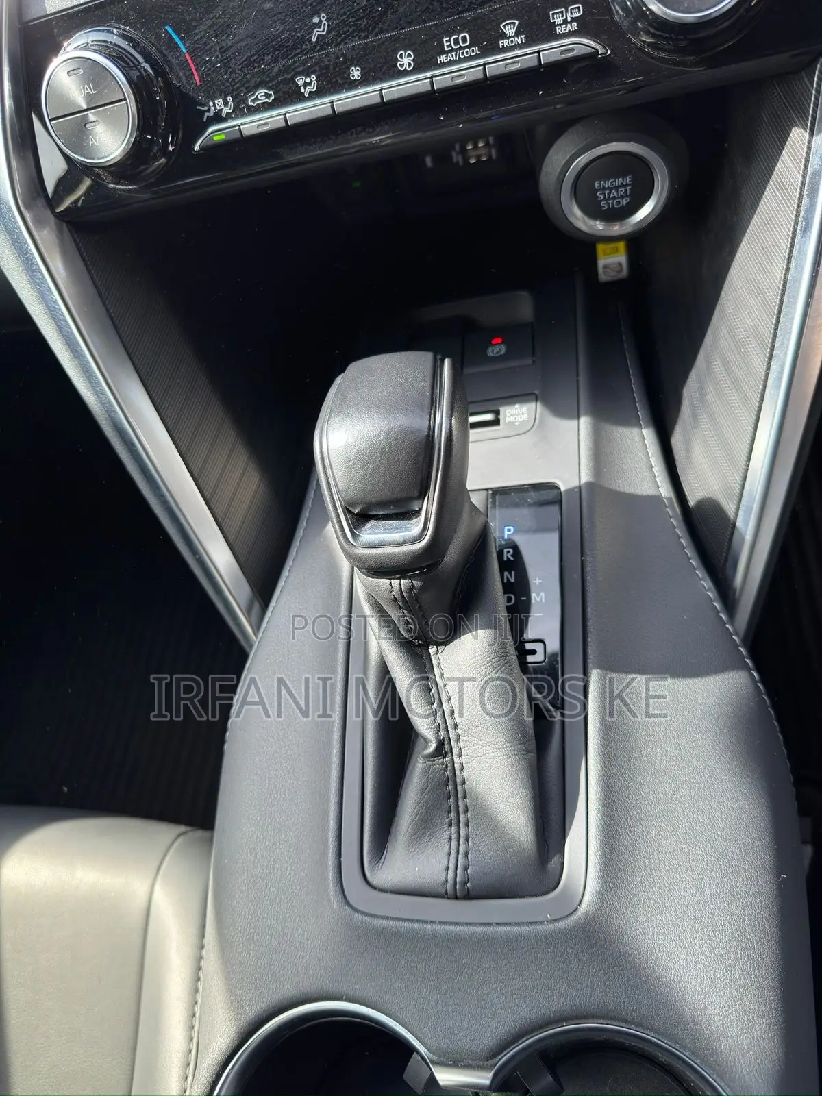 Toyota Harrier 2.0 2020 White