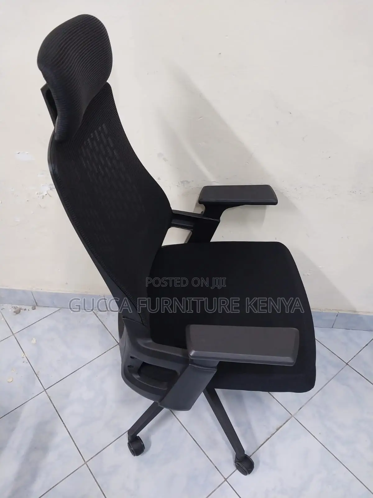 Ergonomic Adjustable Staff Mesh Chair
