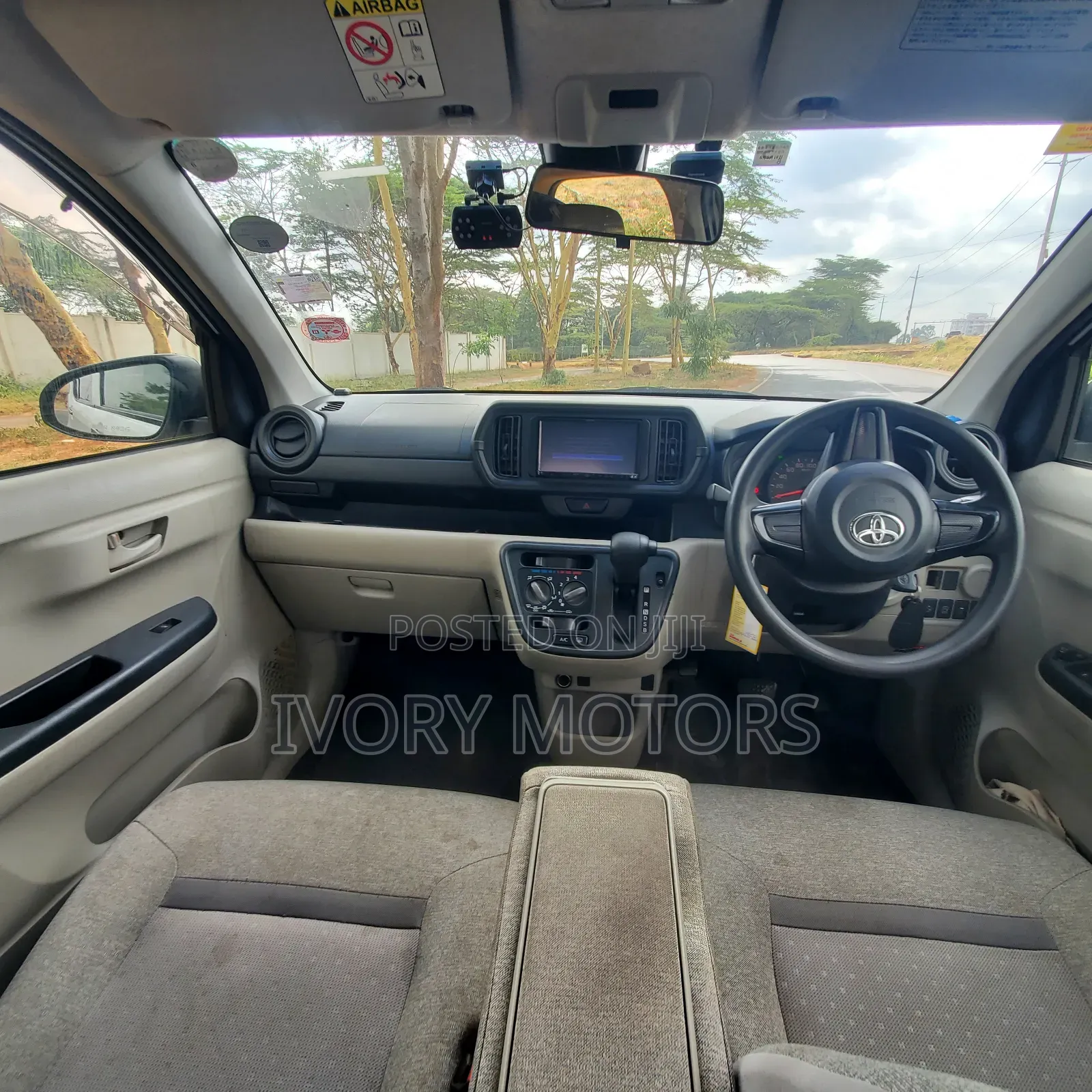 Toyota Passo 1.0 FWD 2017 White