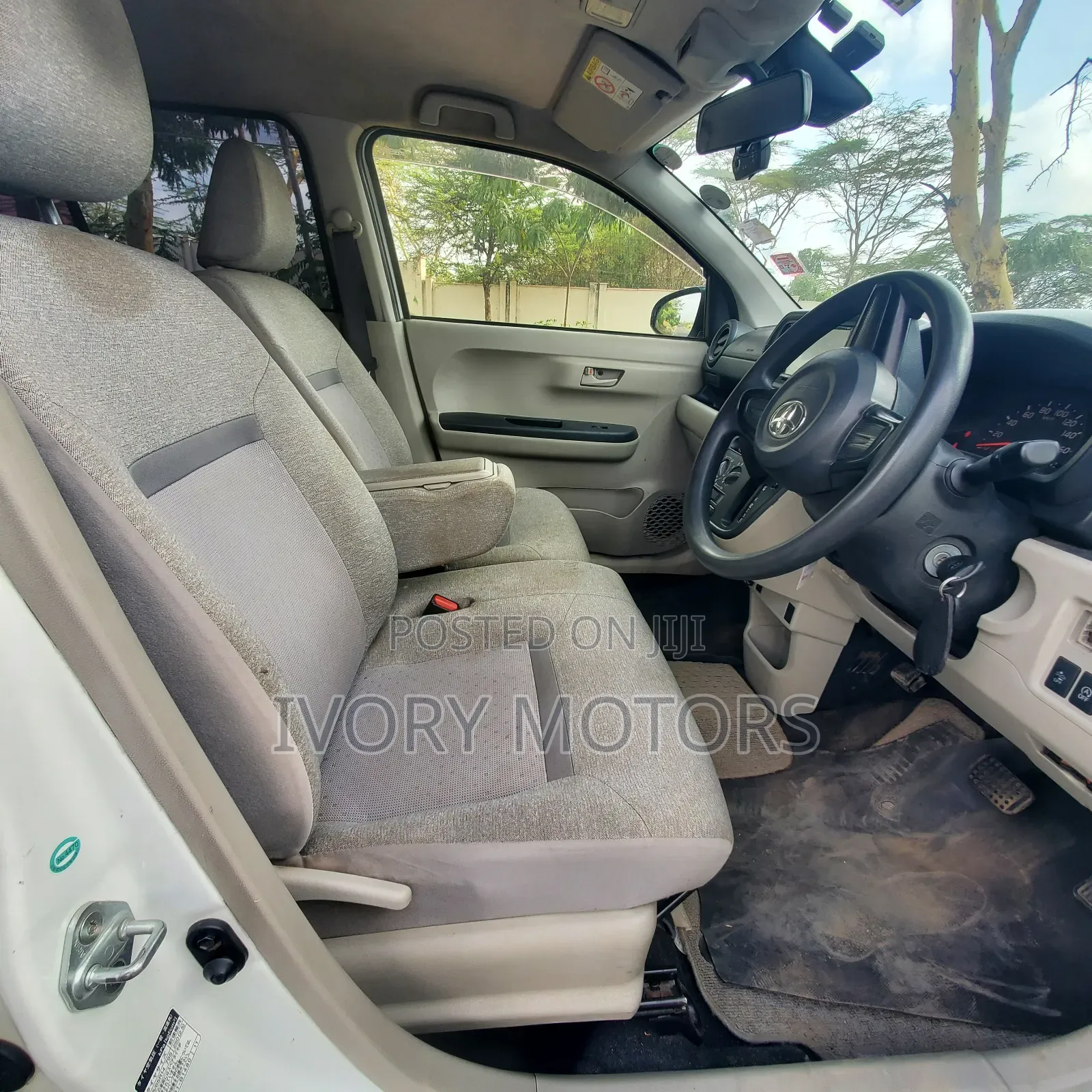 Toyota Passo 1.0 FWD 2017 White