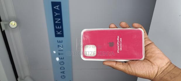 Thick Silicone Matte Back Case Cover for iPhone 12 Series - thumbnail 10