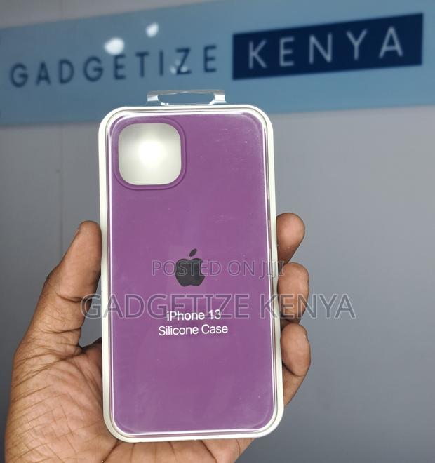 Thick Silicone Matte Back Case Cover for iPhone 13 Series - thumbnail 5
