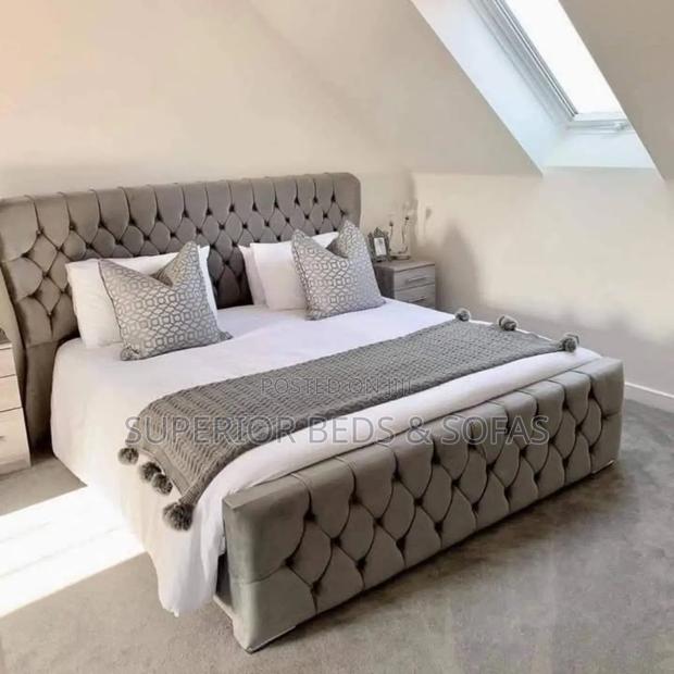 Well Tufted 5 by 6 Chesterfield Beds.