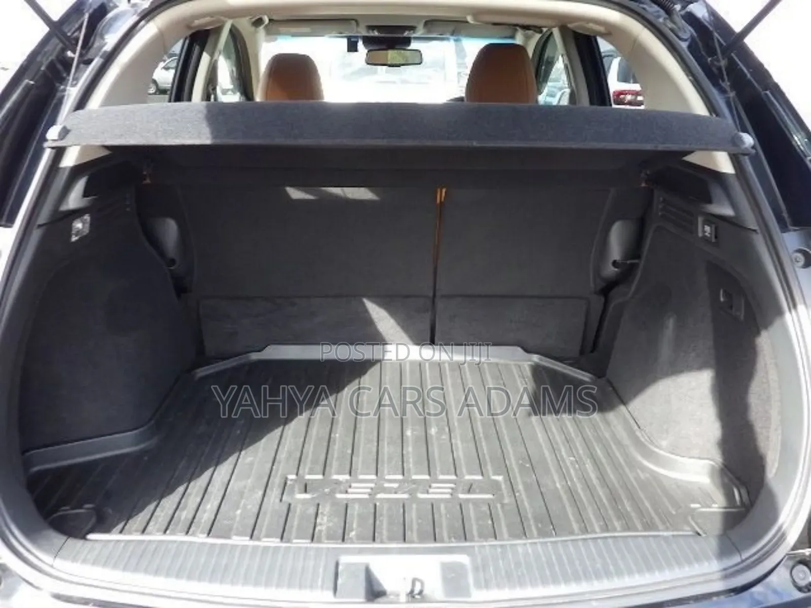 Honda Vezel 1.5 Hybrid 2WD 2019 Black