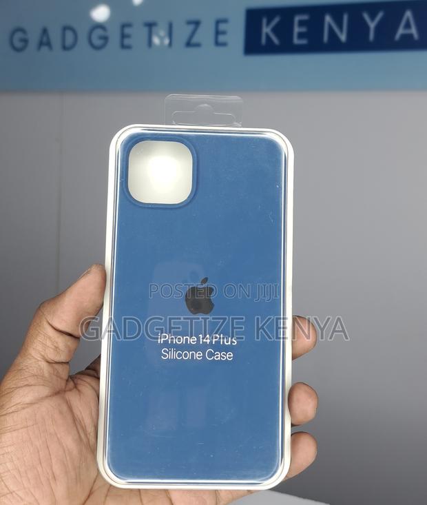 Thick Silicone Matte Back Case Cover for iPhone 14 Series - thumbnail 10