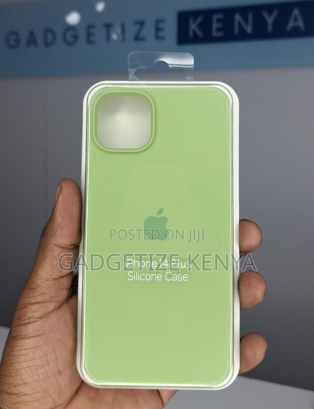 Thick Silicone Matte Back Case Cover for iPhone 14 Series - thumbnail 12