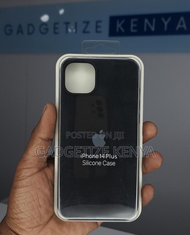 Thick Silicone Matte Back Case Cover for iPhone 14 Series - thumbnail 13
