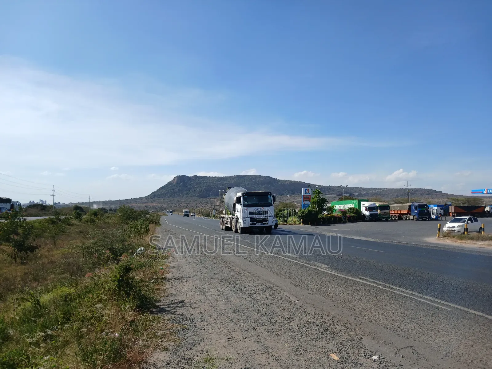 Mombasa Road, Maanzoni, on Tarmac, 5 Acres