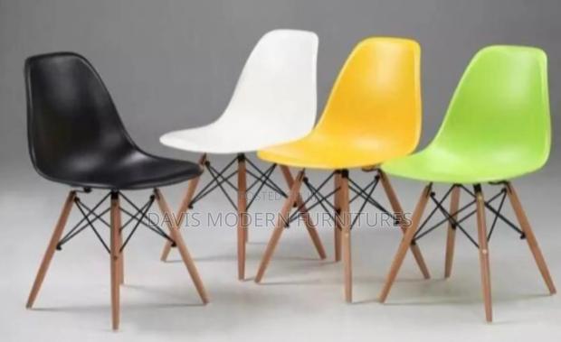Padded Chair. - main view