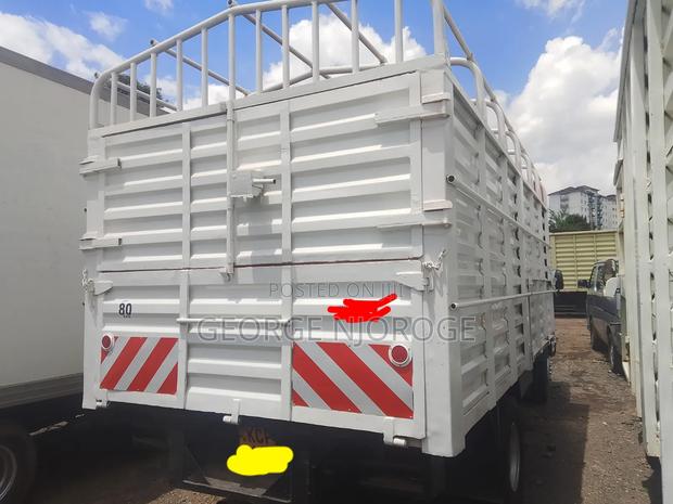 Isuzu Npr Model - thumbnail 7