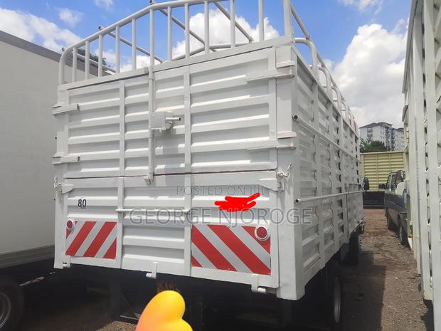 Isuzu Npr Model - thumbnail 6