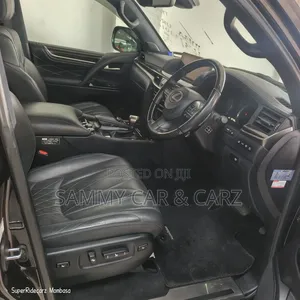 Lexus LX 570 AWD 2019 Black