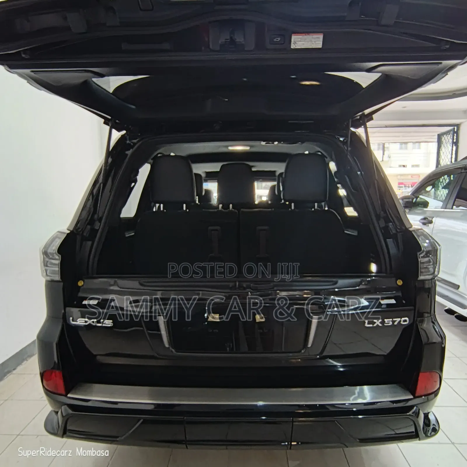 Lexus LX 570 AWD 2019 Black