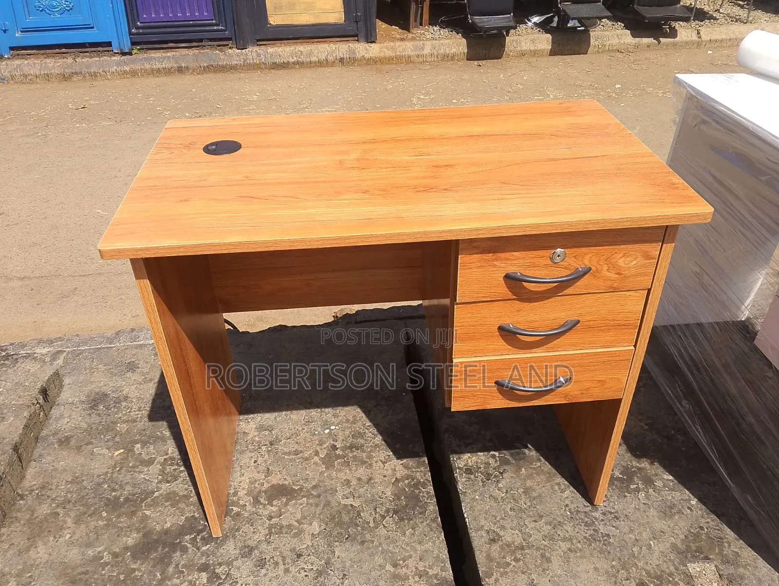 Office Desk
