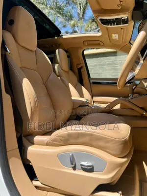 Porsche Cayenne Platinum Edition AWD 2018 White