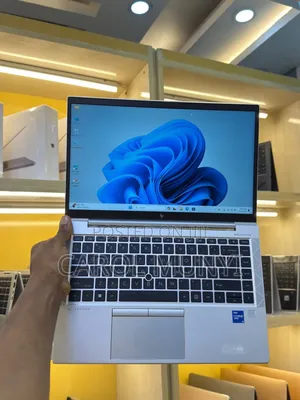 New Laptop HP EliteBook 840 G8 8GB Intel Core I5 SSD 256GB
