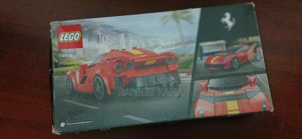 Lego Ferrari 812 Competizione (Speed Champions)