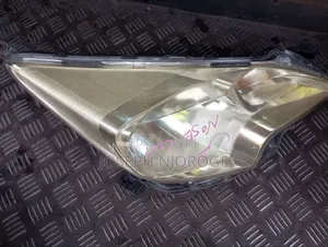 Ractis 2013 Headlight Non Zenon